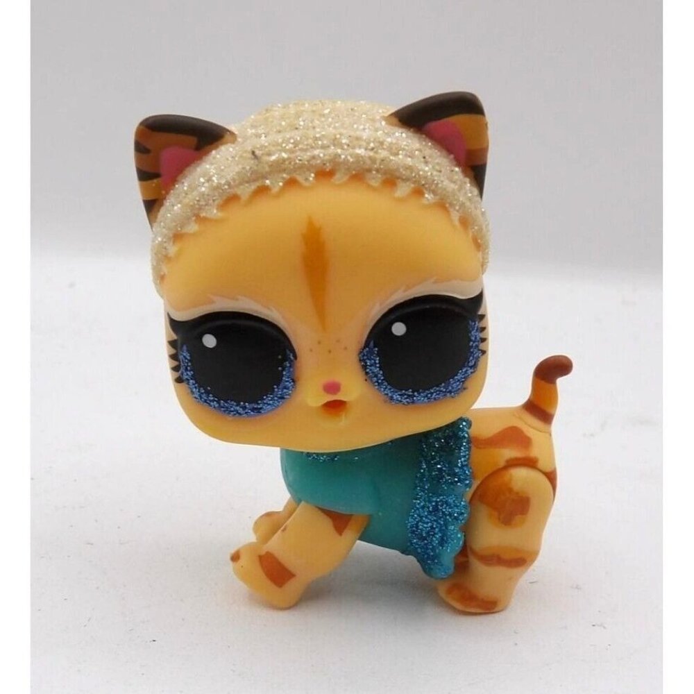 L.O.L. Pets Secret Agent Kitty Cat ©MGA 2018 2½ inches